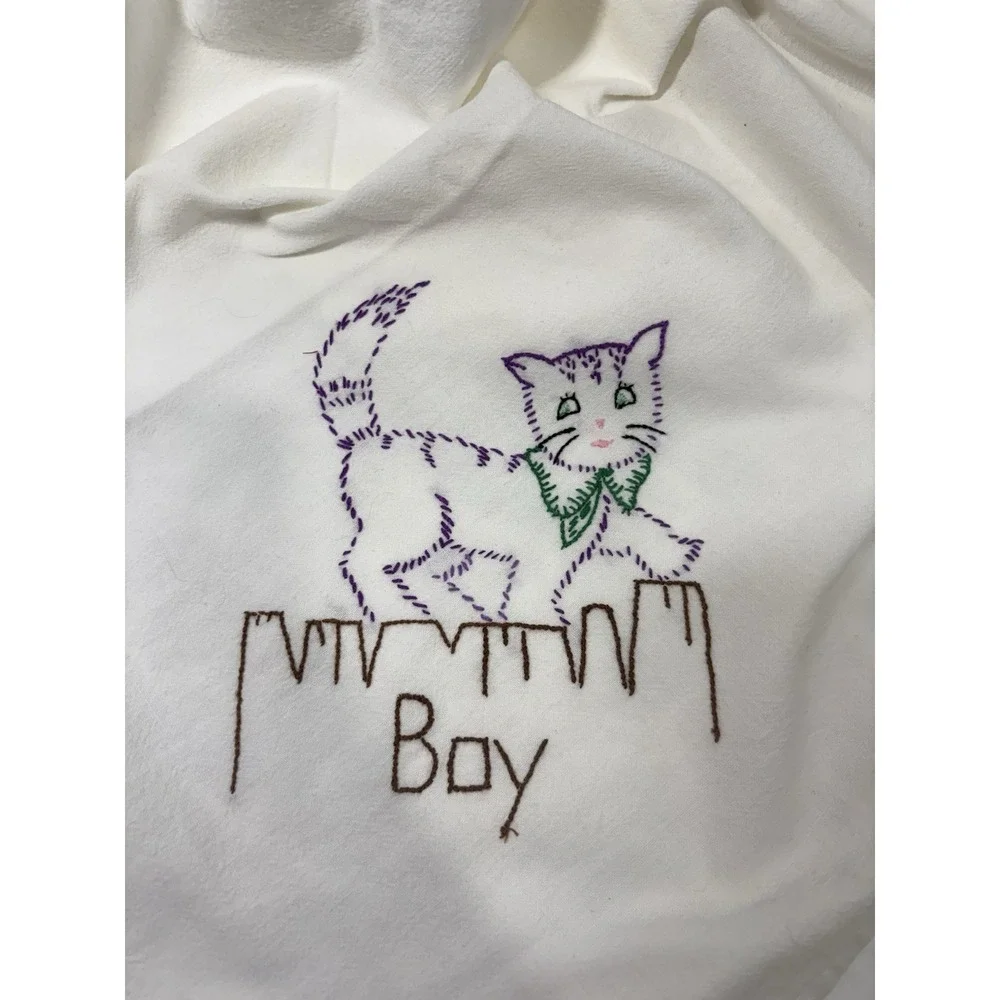 Lot of 2‎ Vintage Hand Embroidered Linens – Cats Animals Nursery Decor – 34